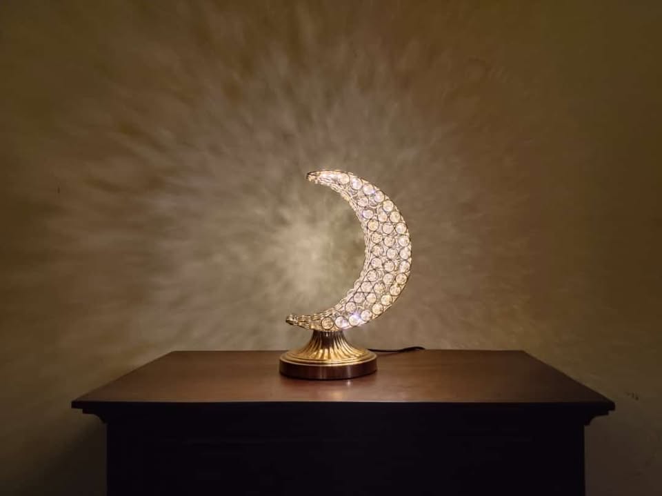 Moon Shaped Crystal Decorative Table LampMoon Shaped Crystal Decorative Table Lamp