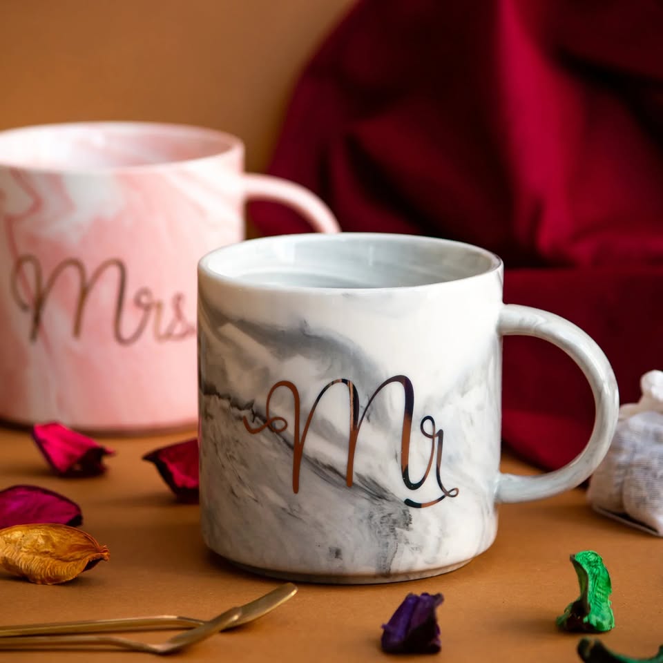 Mr. & Mrs. Printed Ceramic Couple Mug Set