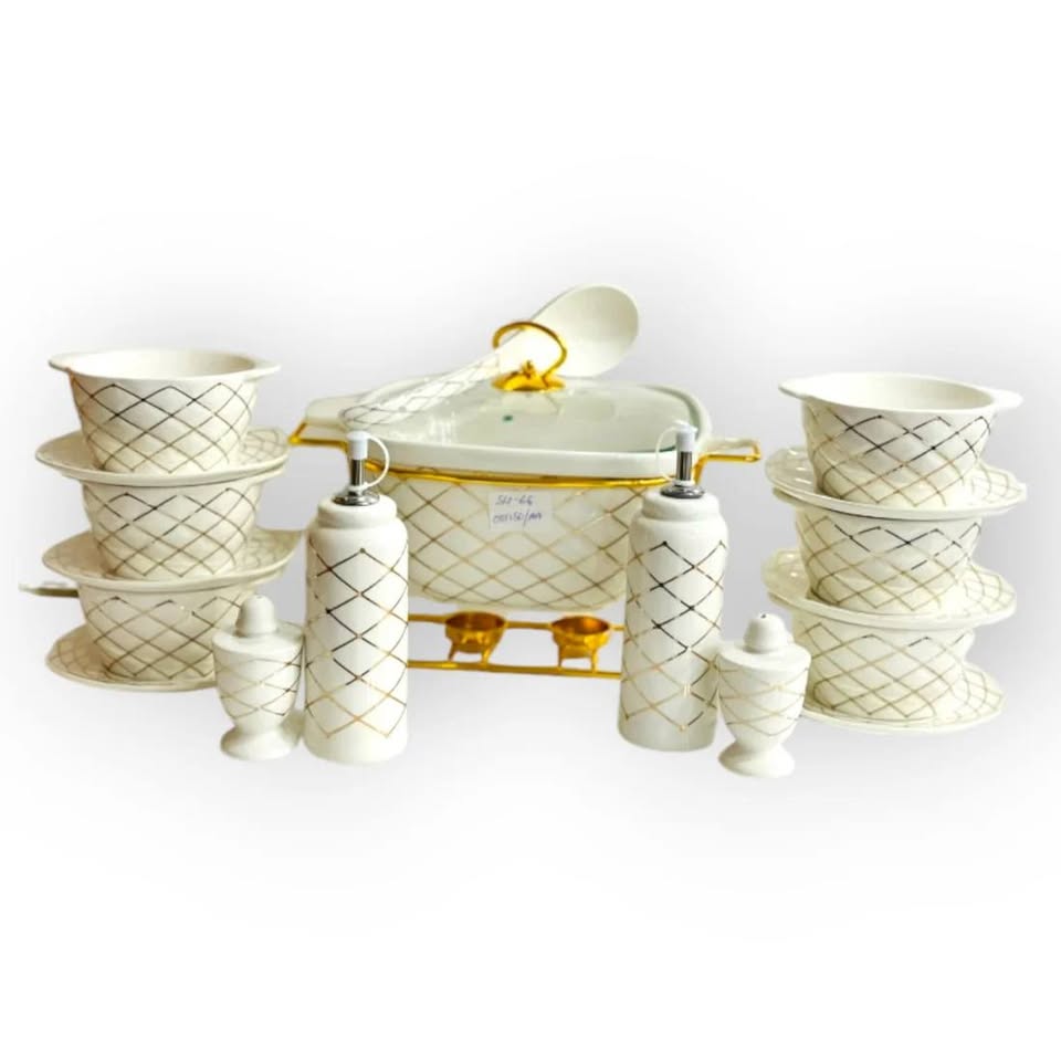 Refined Cheque Pattern Porcelain Soup Set with Golden Stand