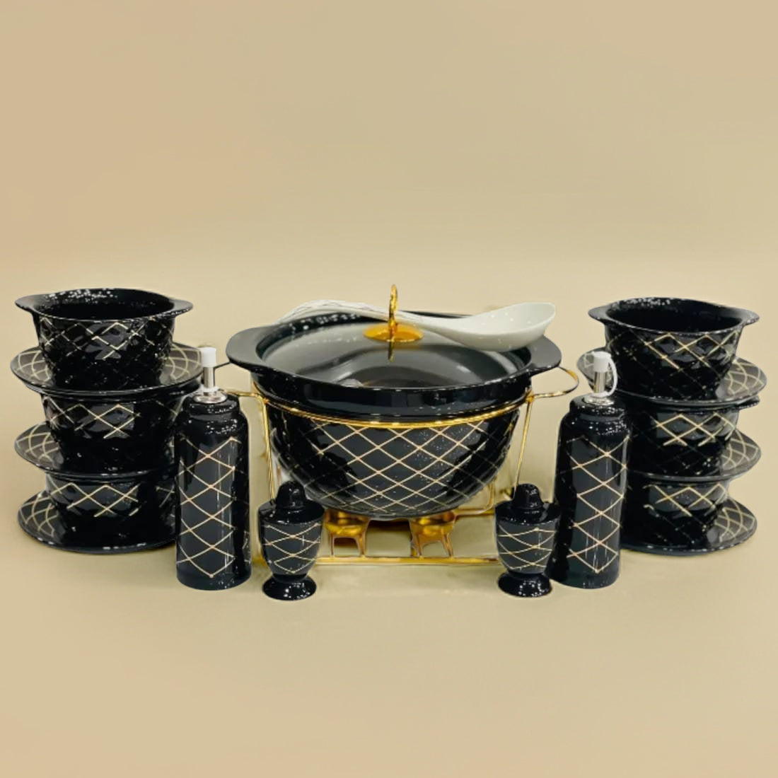 Refined Cheque Pattern Porcelain Soup Set with Golden Stand