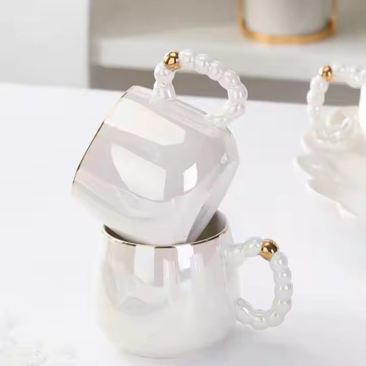 Luxury Porcelain Revolving Tea Set With Gradient Pearl Handles