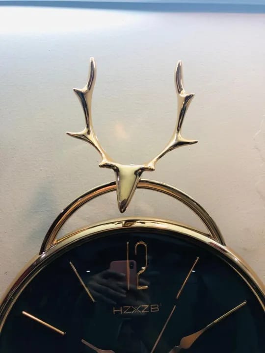 Fancy And Attractive Deer Design Pendulum Wall Clock