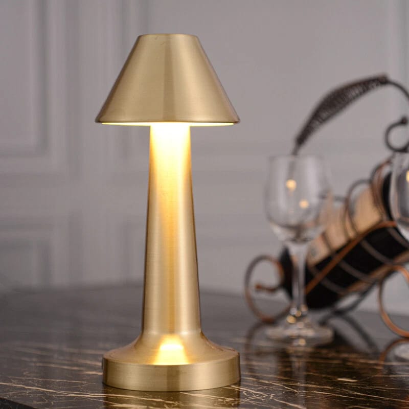 USB Charging Metal Rechargeable Table lamp With 3 Shades