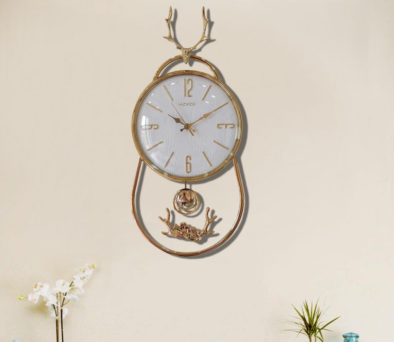 Fancy And Attractive Deer Design Pendulum Wall Clock