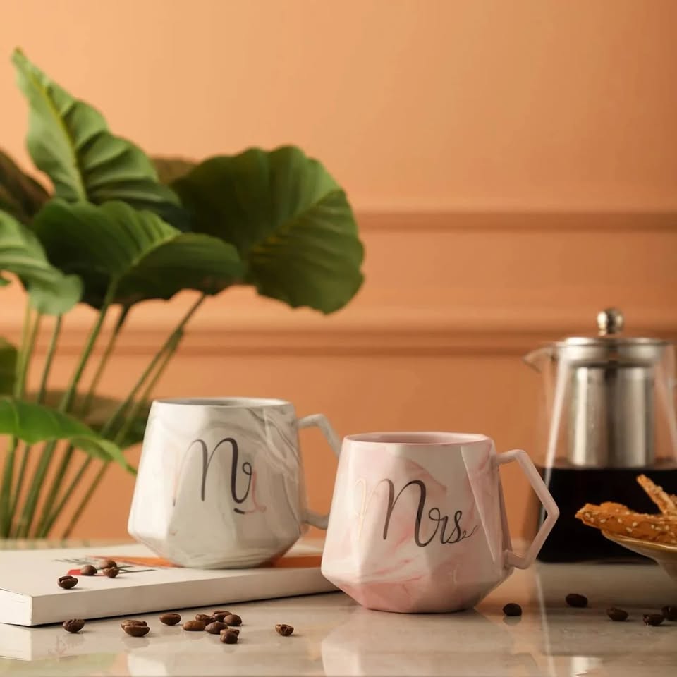 Marble patterned Mr and Mrs Ceramic Coffee Mugs Set