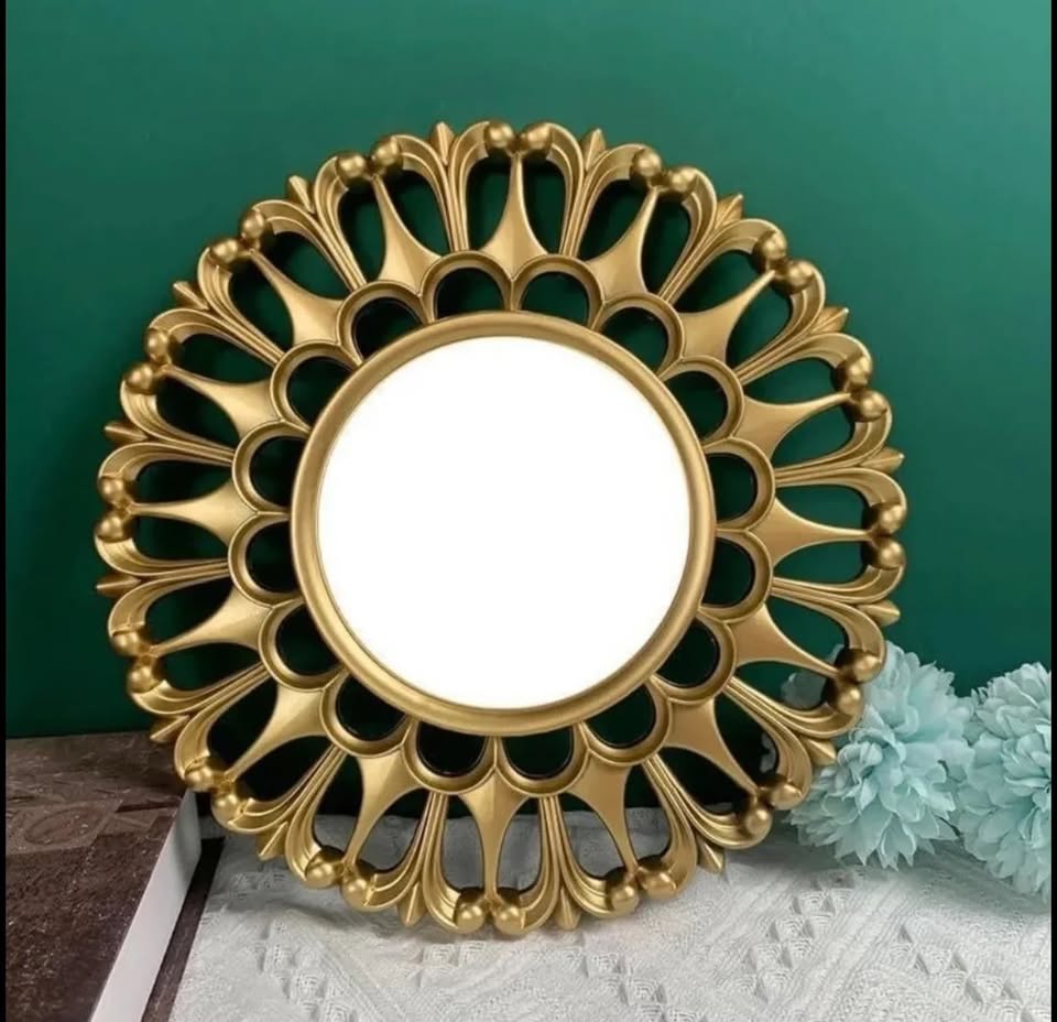 Vintage Gold Round Floral Wall Hanging Mirror