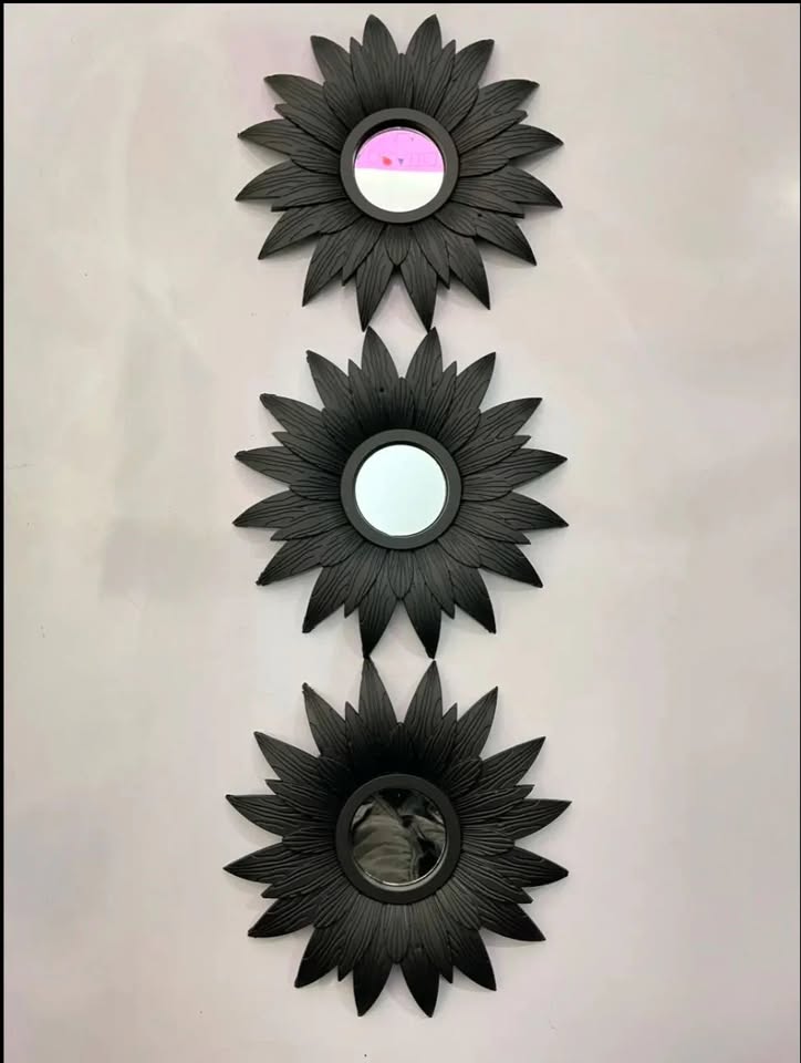 Decorative Round Hanging Wall