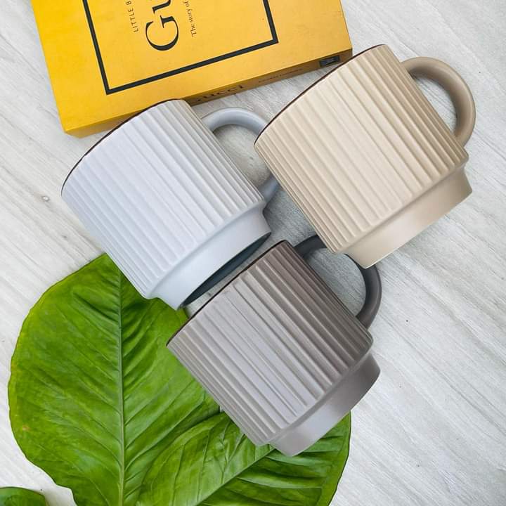 Stripped Pattern Porcelain Mug with Handle